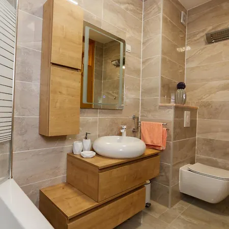 Gianluca Apartament